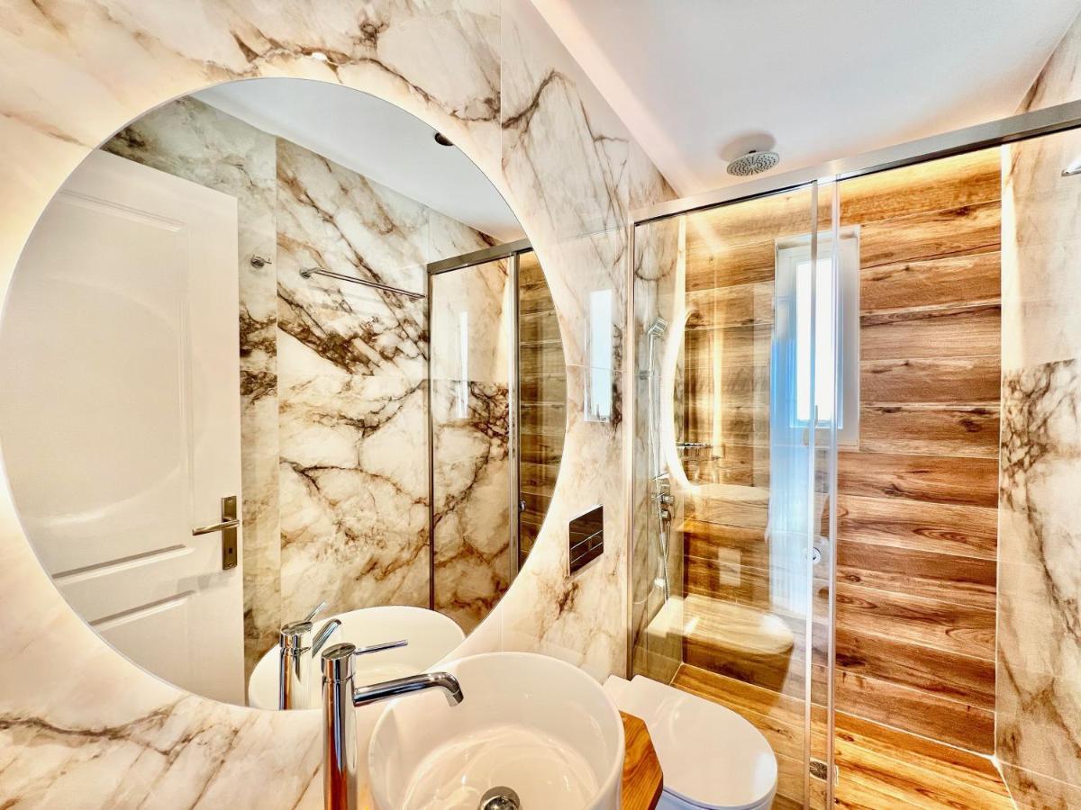 Luxury Villa Barbati Sun With Private Pool By Dadovillas Екстер'єр фото